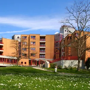 - Am Wannsee Hostel